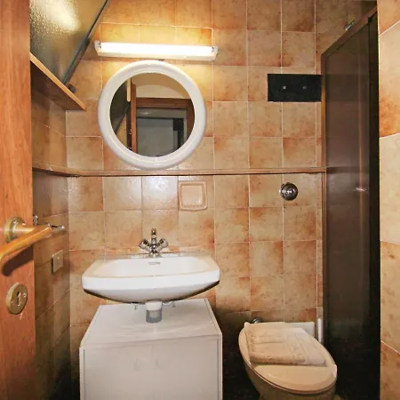 E Superior By Interhome Daire